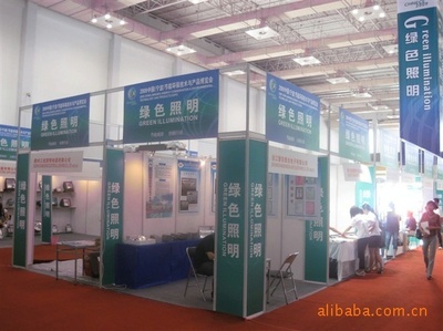 上海華藝展覽服務 專業提供展覽器材與標攤租賃，助力高效布展